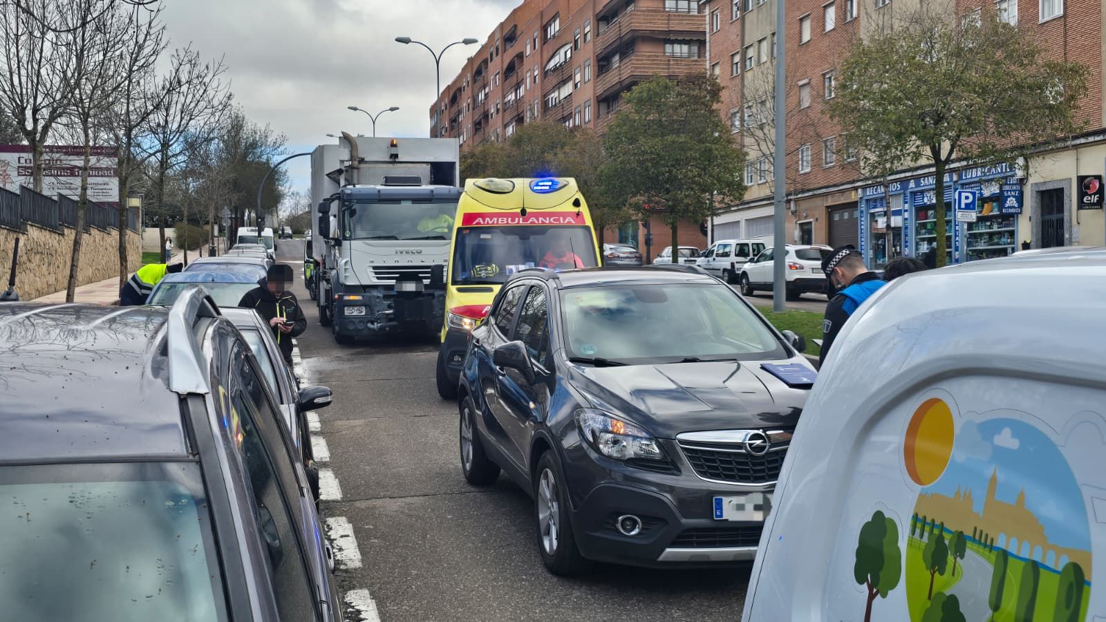 Despliegue en el lugar de los hechos.