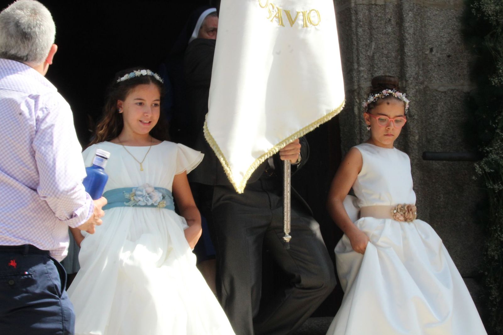 Bejar. Ambiente procesión del corpus con hombres de Musgo