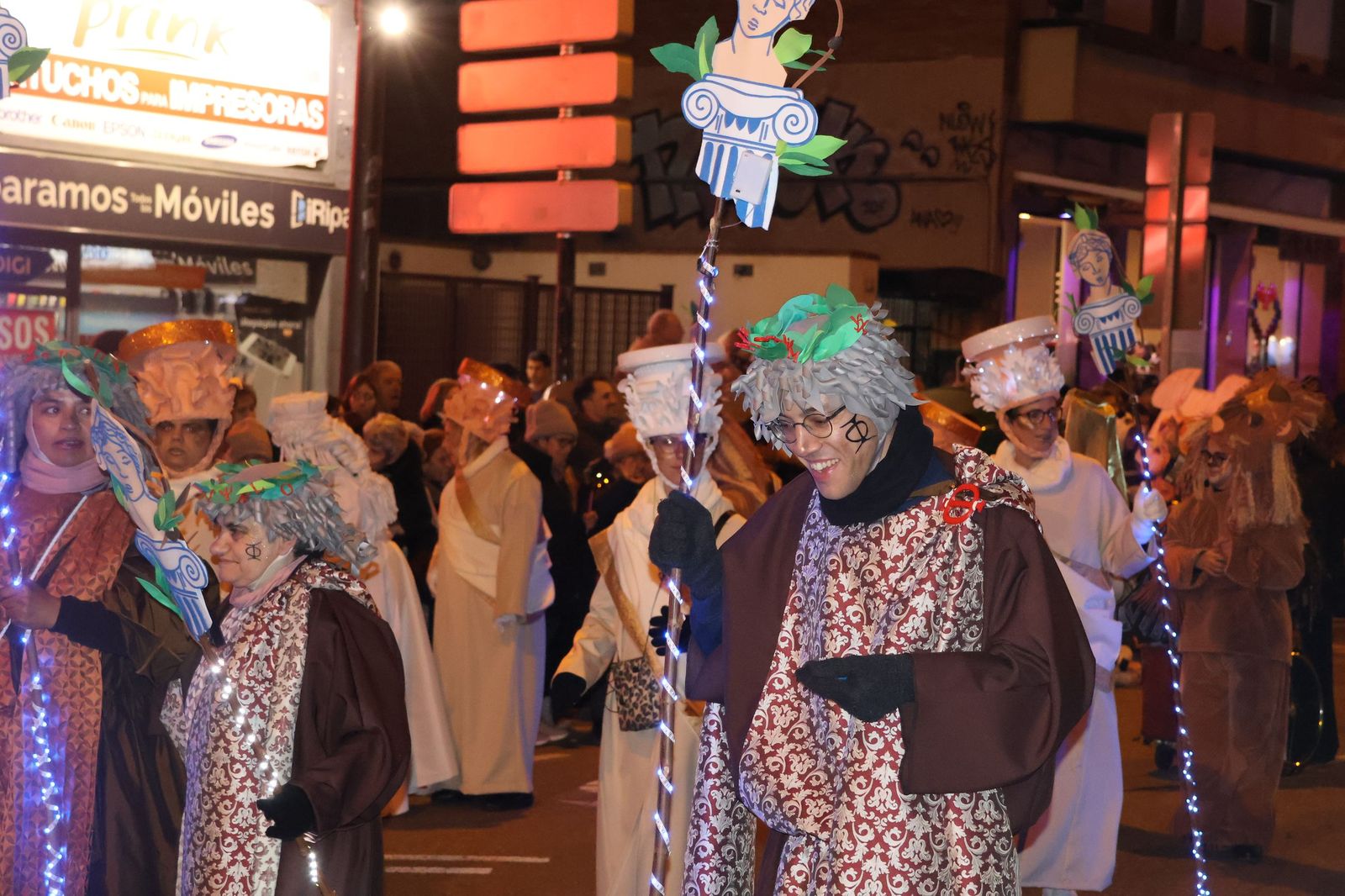 GALERÍA | Disfruta de las imágenes del colorido desfile de Carnaval en Zamora