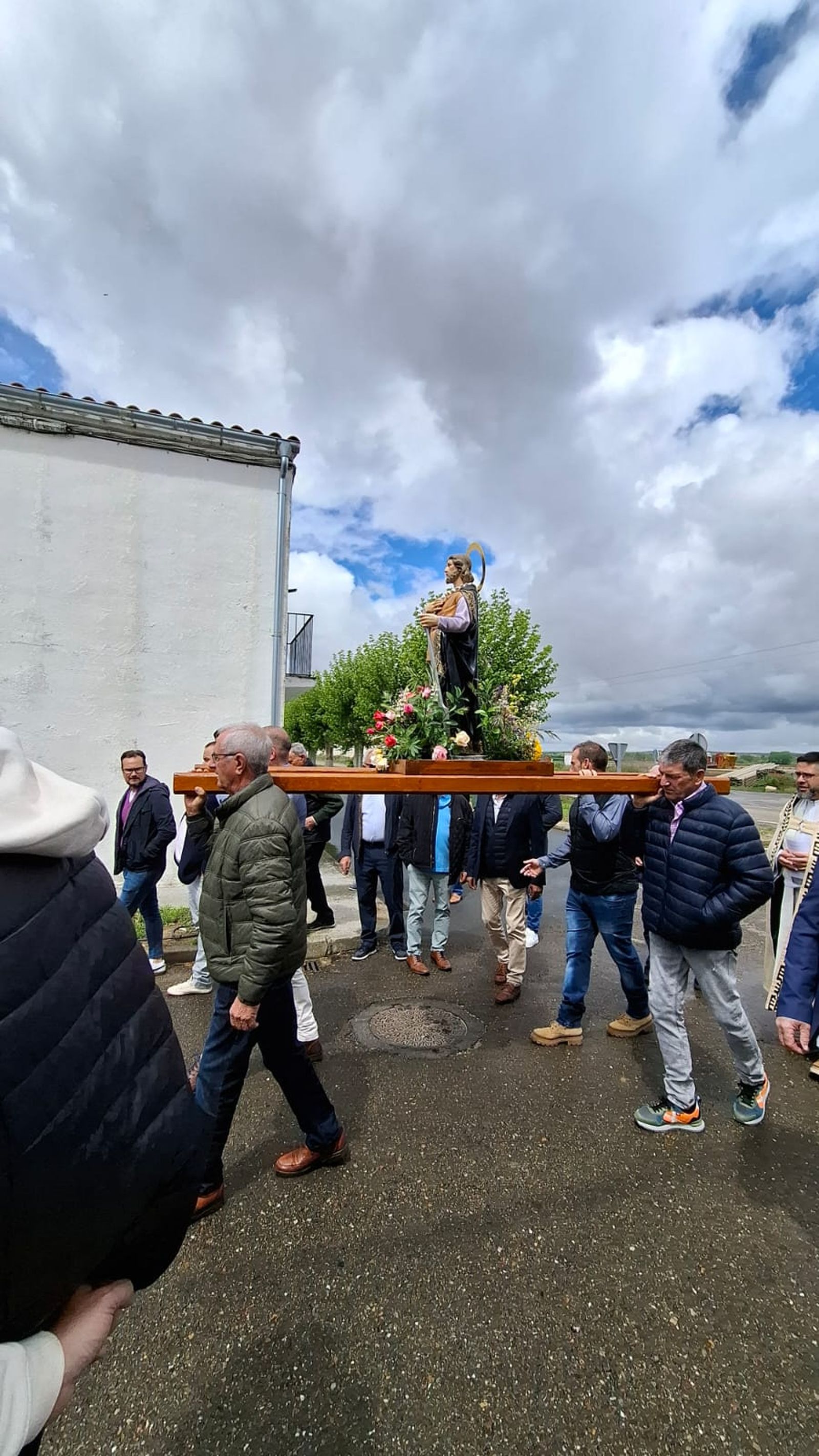 whatsapp-image-2025-05-15-at-13-11-15-5