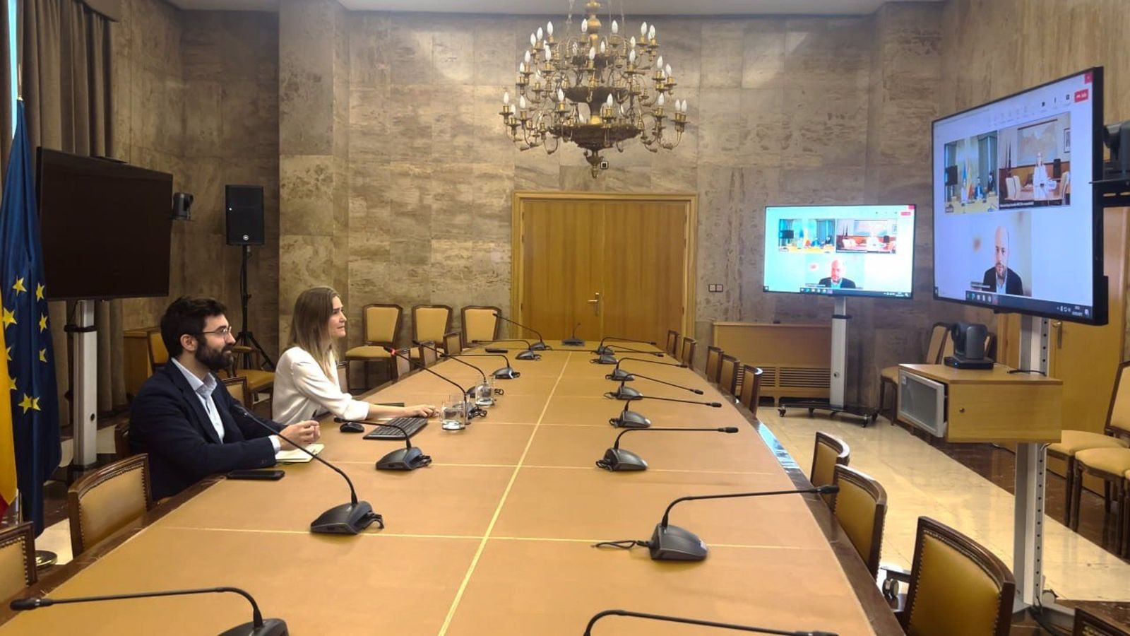 Reunión de la ministra para la Transición Ecológica y el Reto Demográfico, Sara Aagesen, y la ministra portuguesa de Medio Ambiente y Energía, María da Graça Carvalho.   MINISTERIO PARA LA TRANSICIÓN ECOLÓGICA