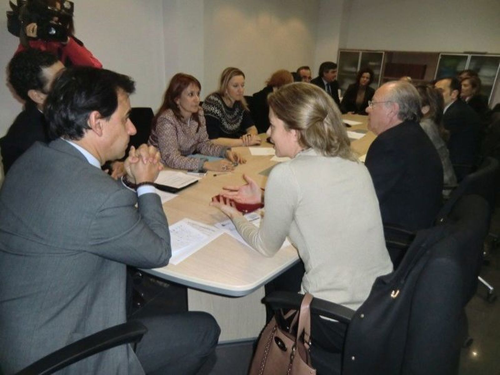 El PP reclama a Adeiza e IU que exijan a los dos alcaldes que ha habido que devuelvan su sueldo