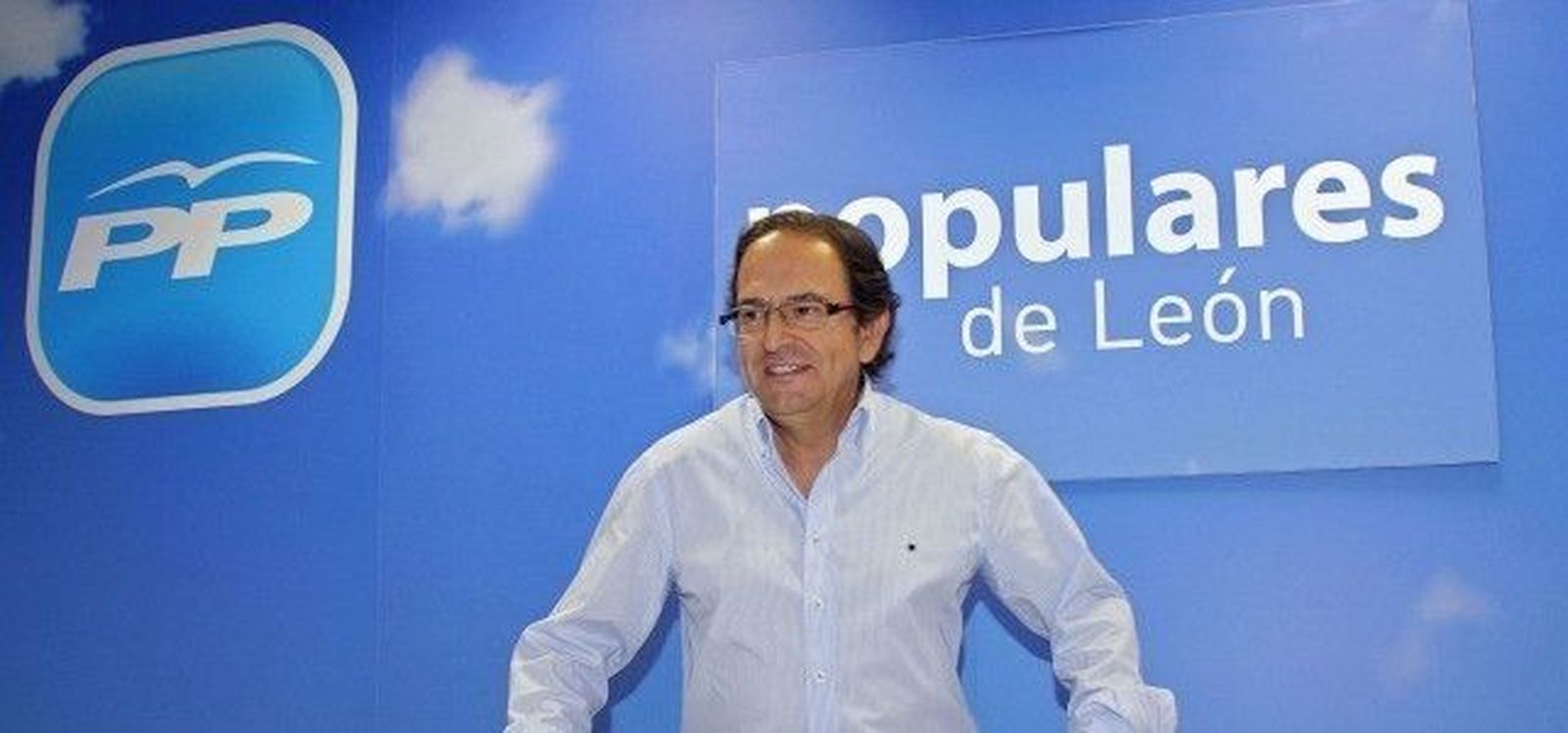 Luis Aznar: "José María Aznar decidió que no era bueno para la imagen del Gobierno que hubiera dos aznares"