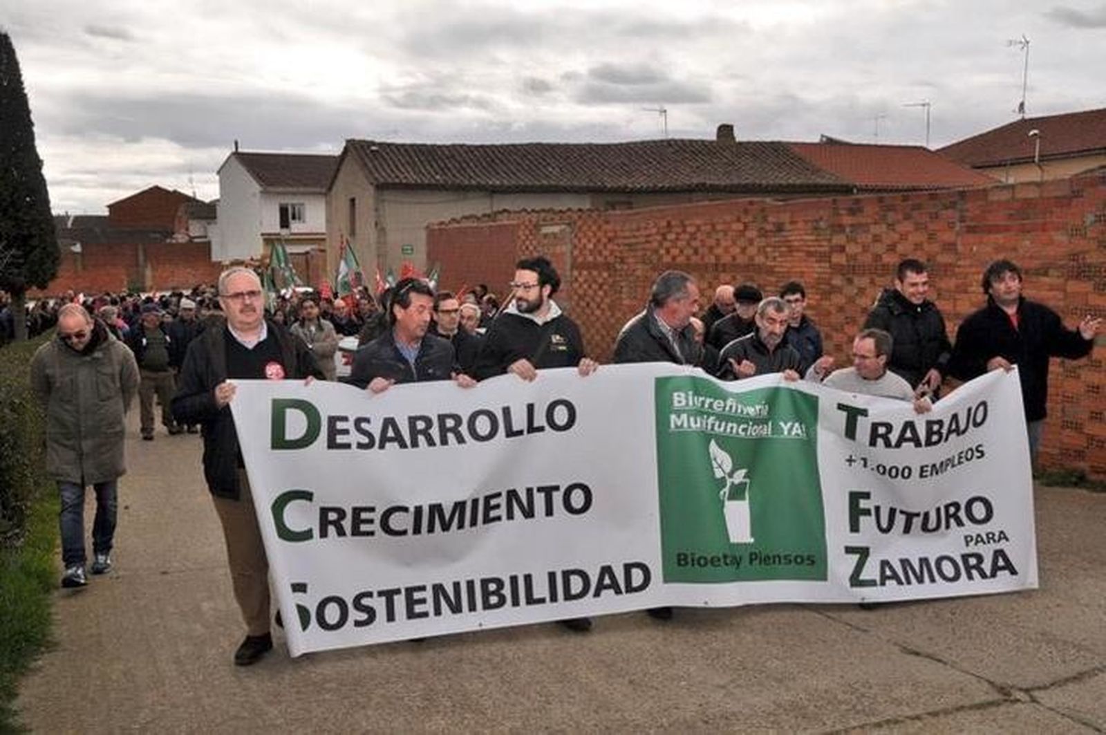 La Plataforma pro Biorrefinería pide a la Junta que trate el proyecto "con urgencia"