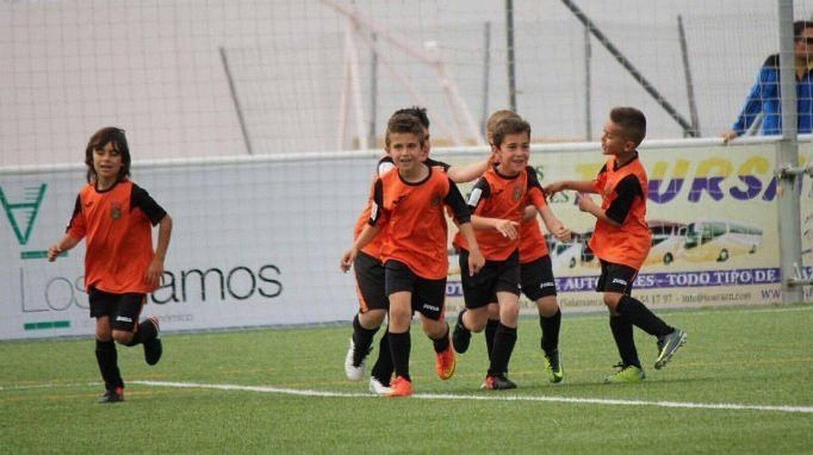 El Zurguén busca jugadores en varias categorías