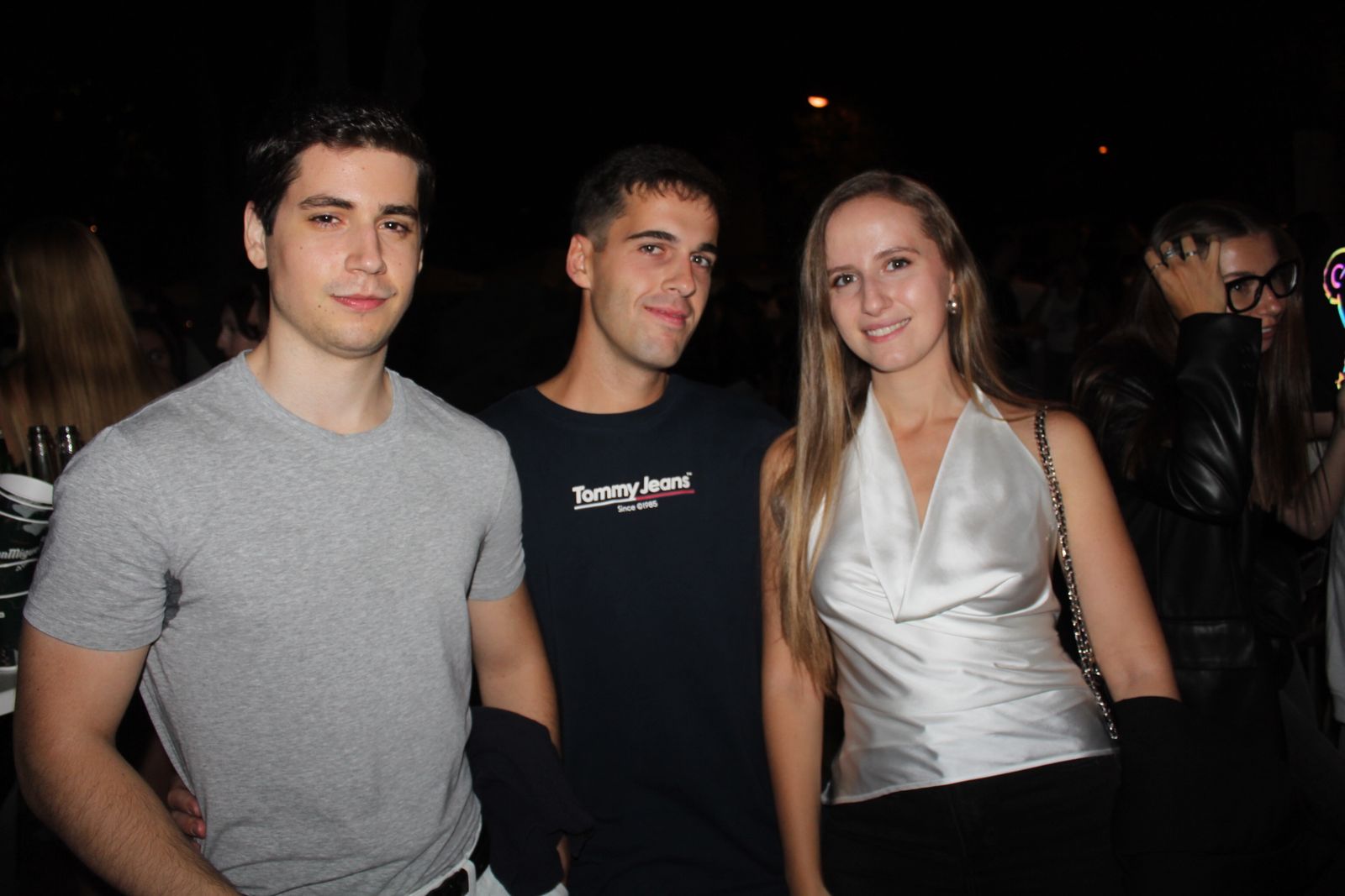 Ambiente en la Feria de Día en la tarde de este sábado