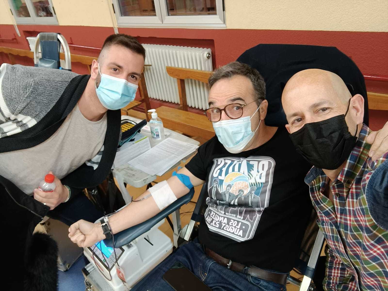 Jornada de donación de sangre en el Colegio Santísima Trinidad 2