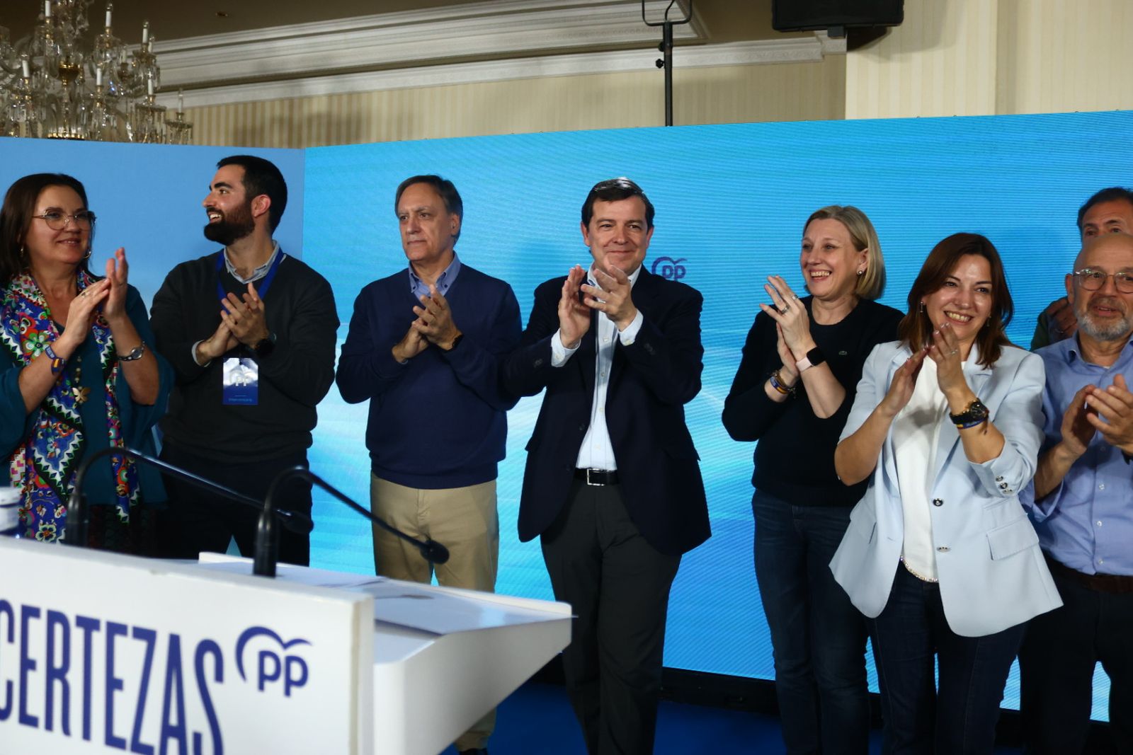 Mañueco celebra su triunfo en Salamanca en las Elecciones a las Cortes de Castilla y León 2026