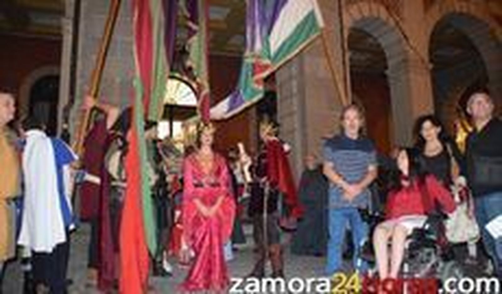 La concejalía de cultura defiende la idoneidad de la exhibición de cetrería