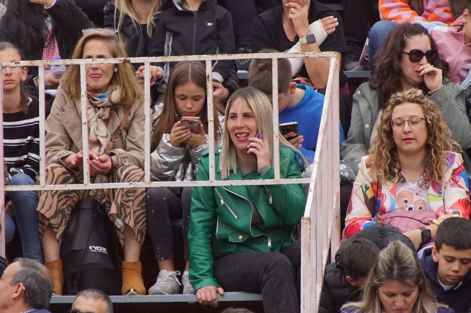 ambiente-y-participacion-durante-el-toro-del-voto-en-villoria-suelta-de-dos-toros-del-cajon-foto-juanes-40