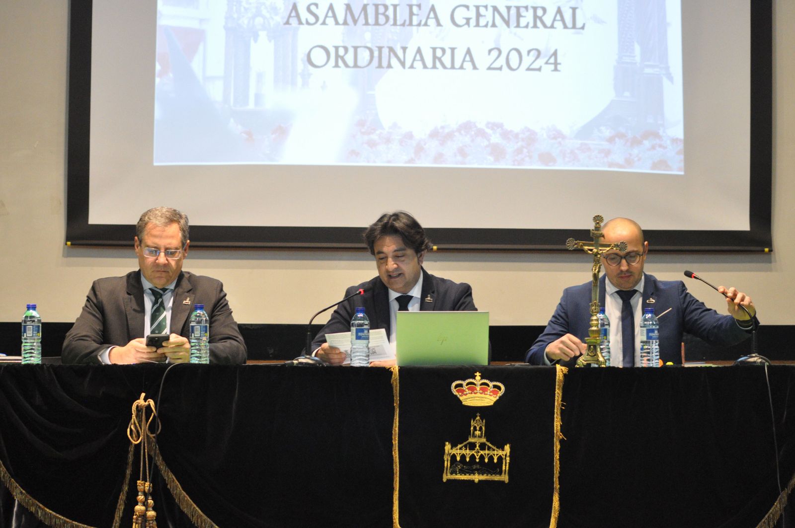 Asamblea del Santo Entierro (5)