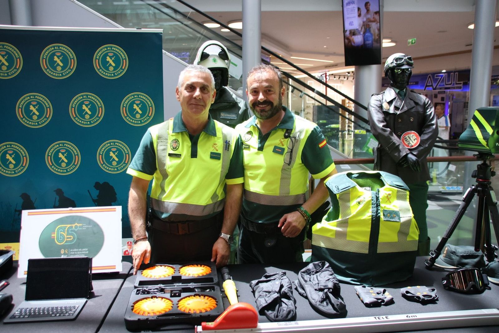 Día Fuerzas Armadas con la Guardia Civil