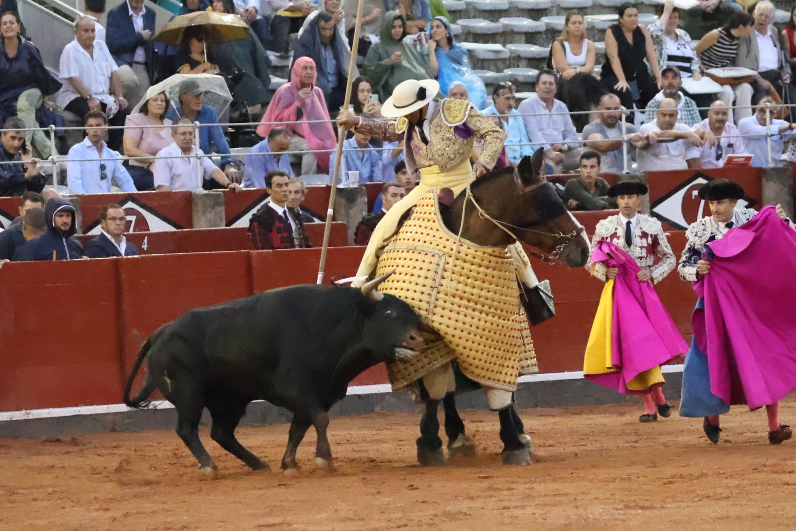 Ismael Martín, Marco Pérez y el aclamado regreso de Morante de la Puebla: su paso por La Glorieta en imágenes