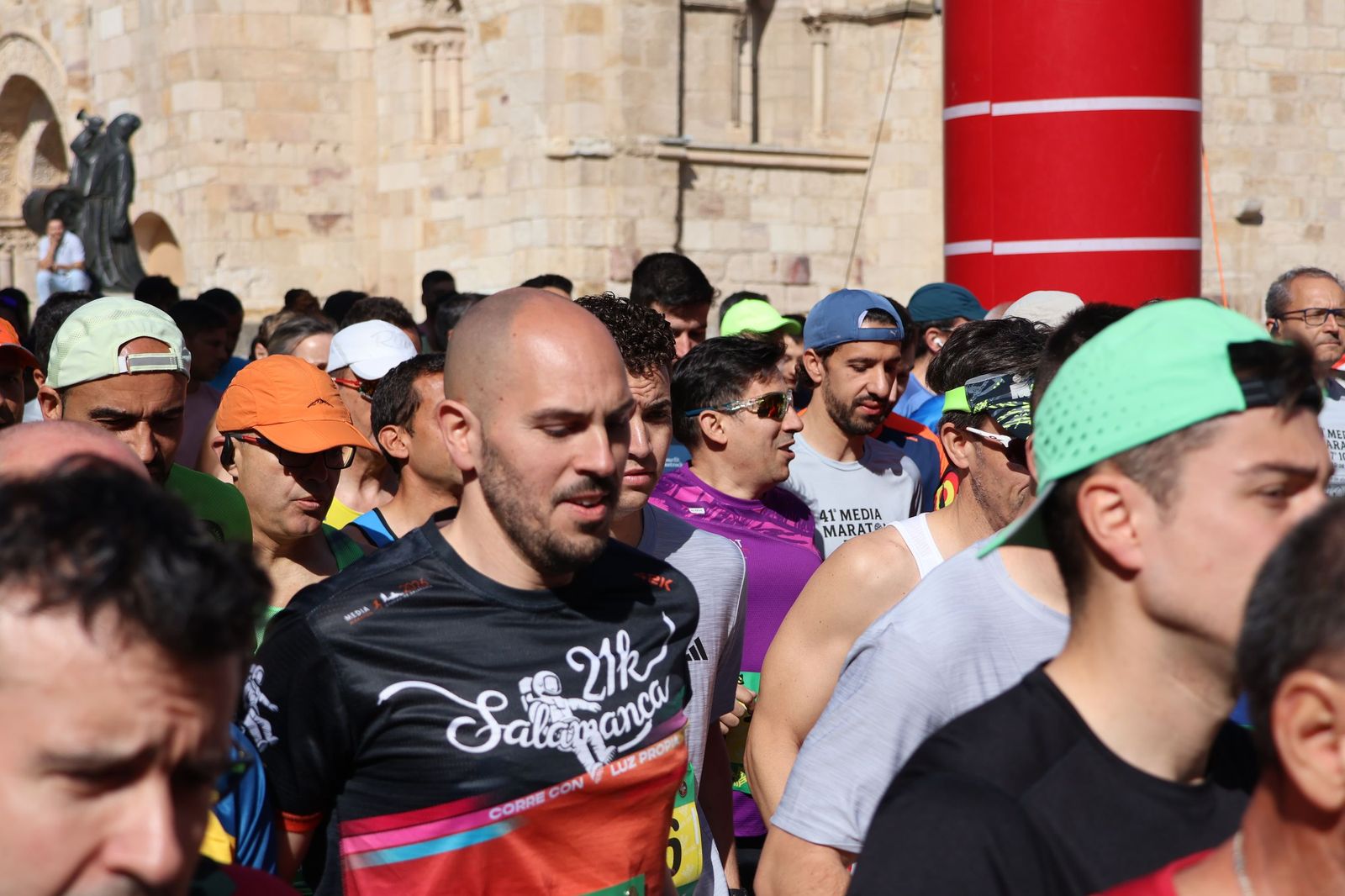 GALERÍA | Zamora arranca su Media Maratón: disfruta de las mejores imágenes de la salida