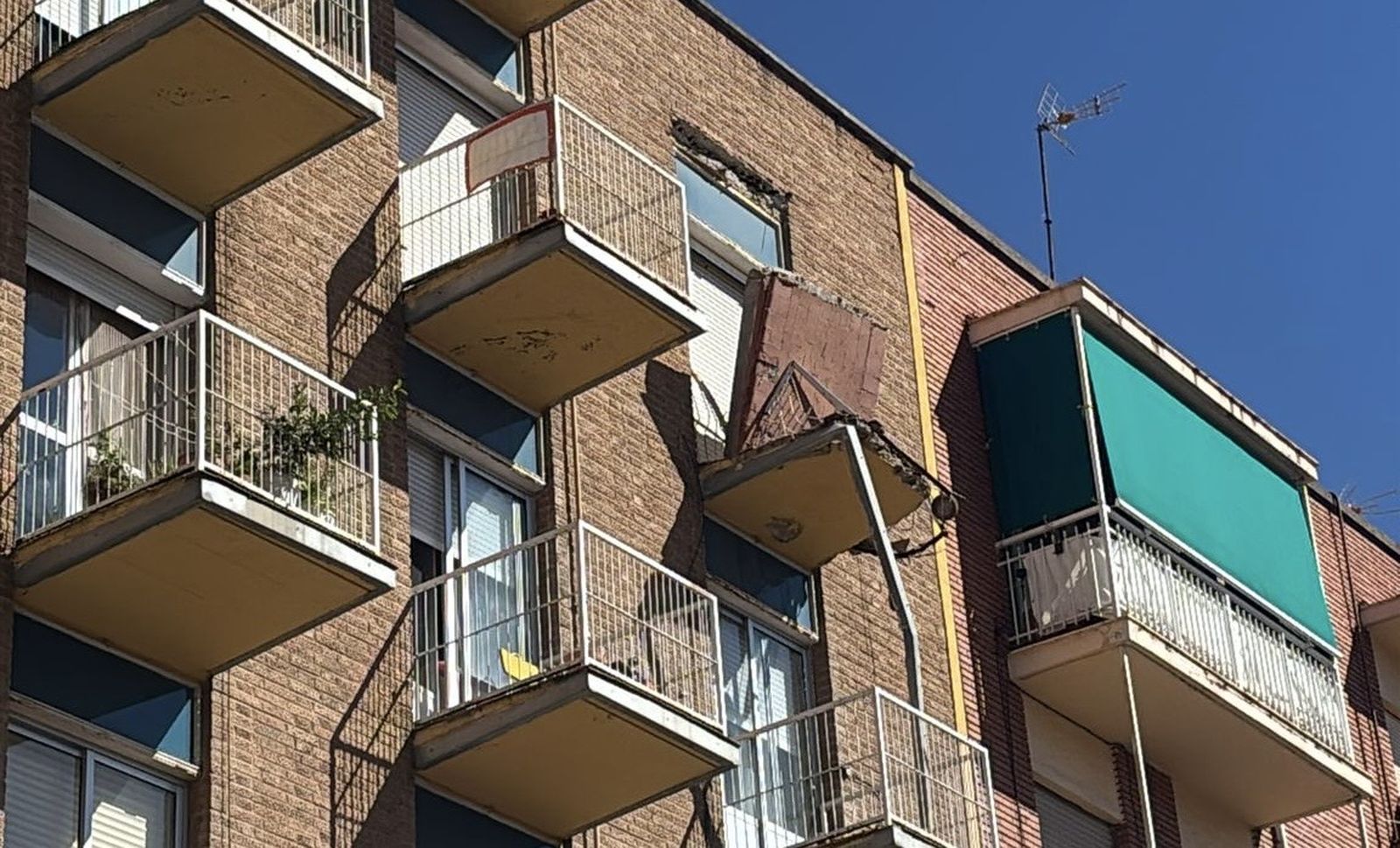 Desprendimiento en Pablo Morillo