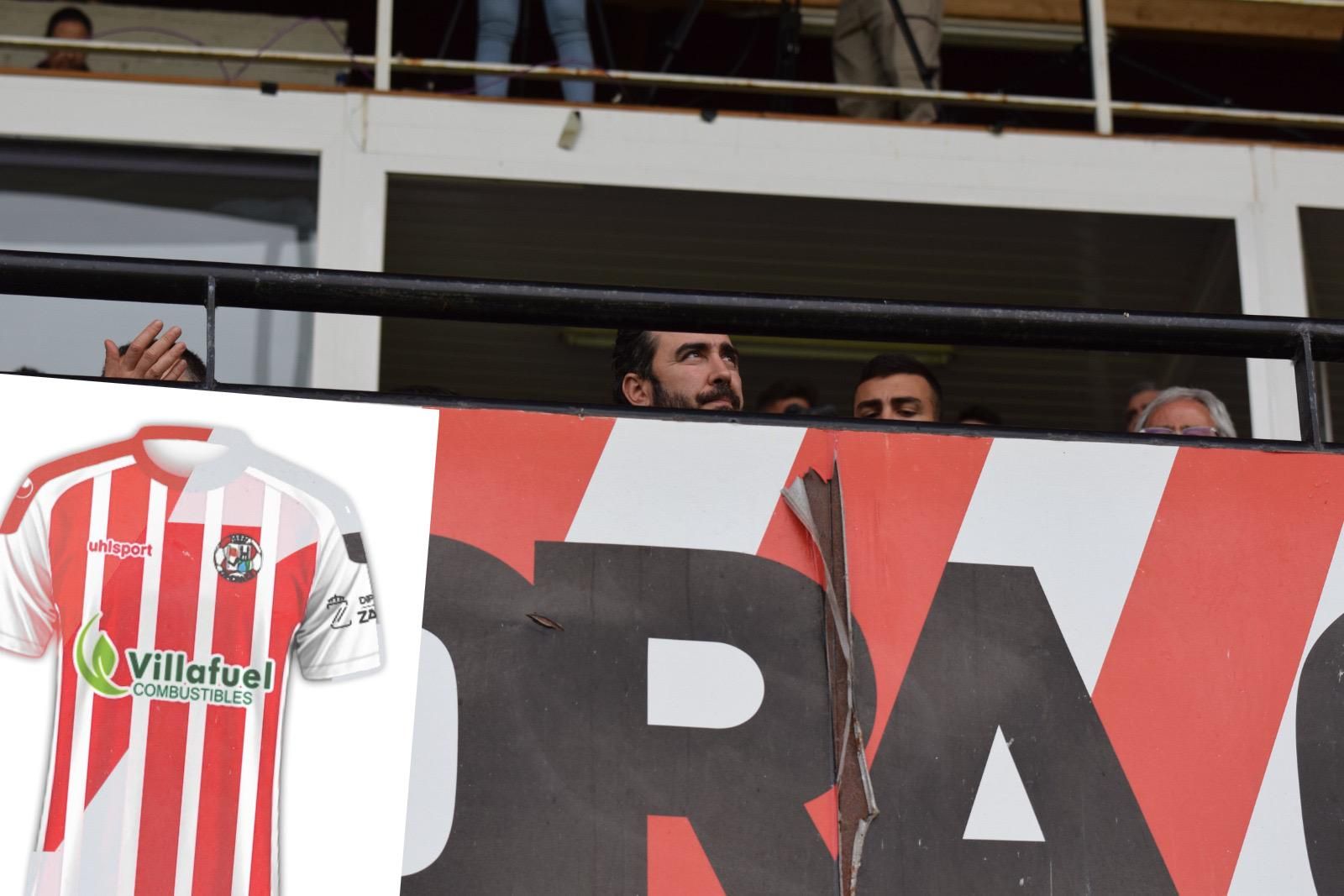 Imagen de archivo de Víctor de Aldama en el palco del Ruta de la Plata
