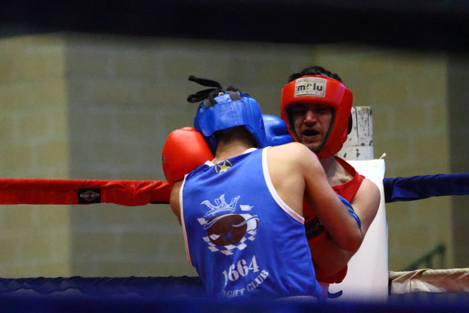 Velada de Boxeo en el Pabellón de San José