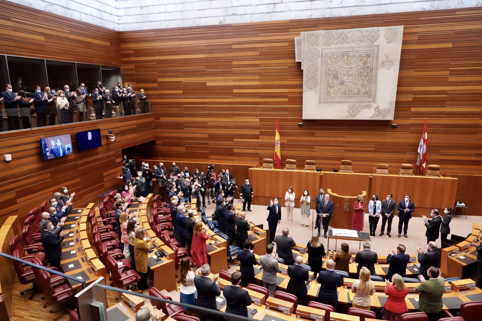 alfonso-fernandez-manueco-toma-posesion-como-presidente-de-la-junta-de-castilla-y-leon-16