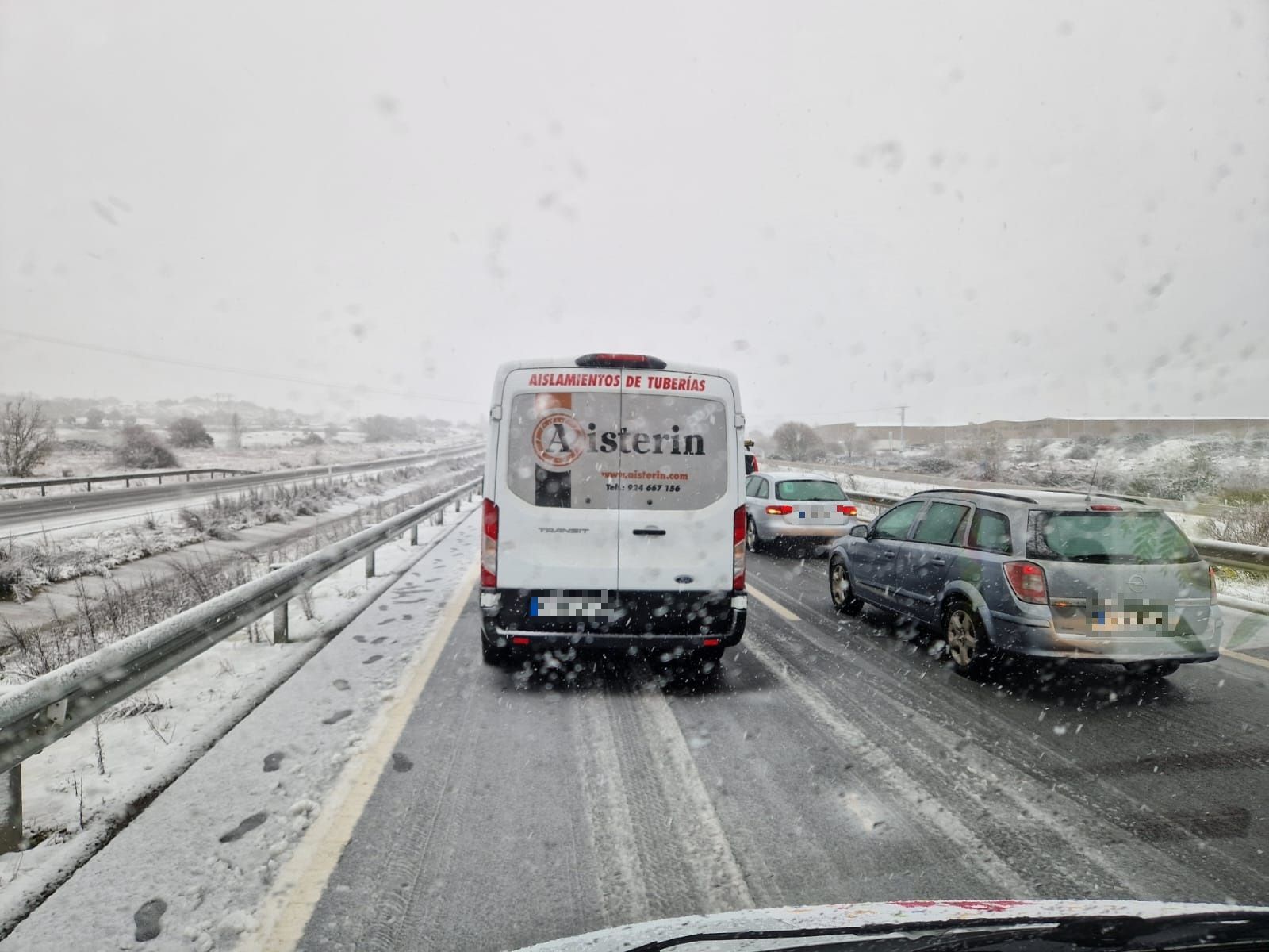 nieve-en-nava-de-bejar-tras-la-borrasca-juan-2