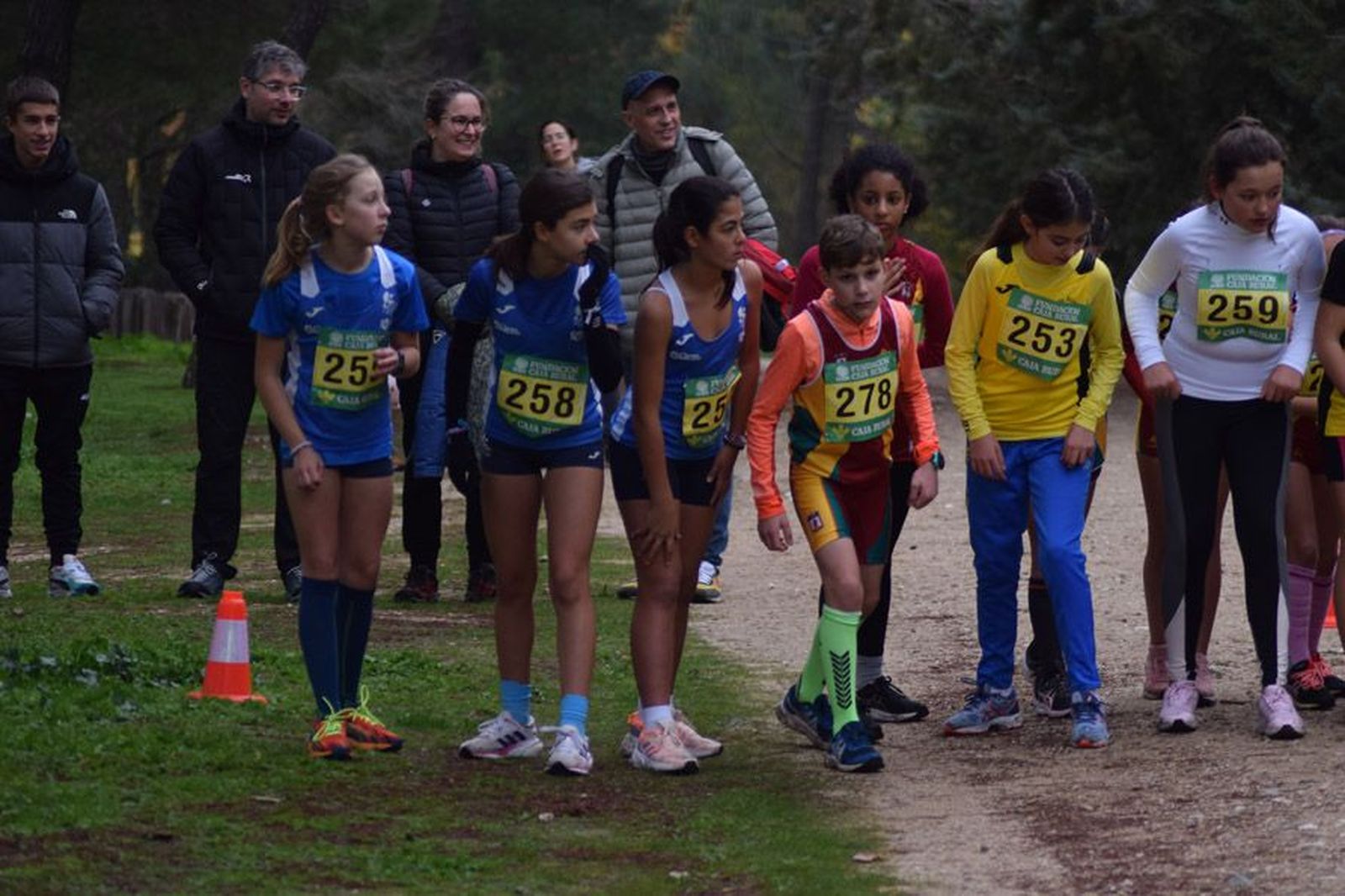 cross-de-otono-en-el-bosque-de-valorio-29