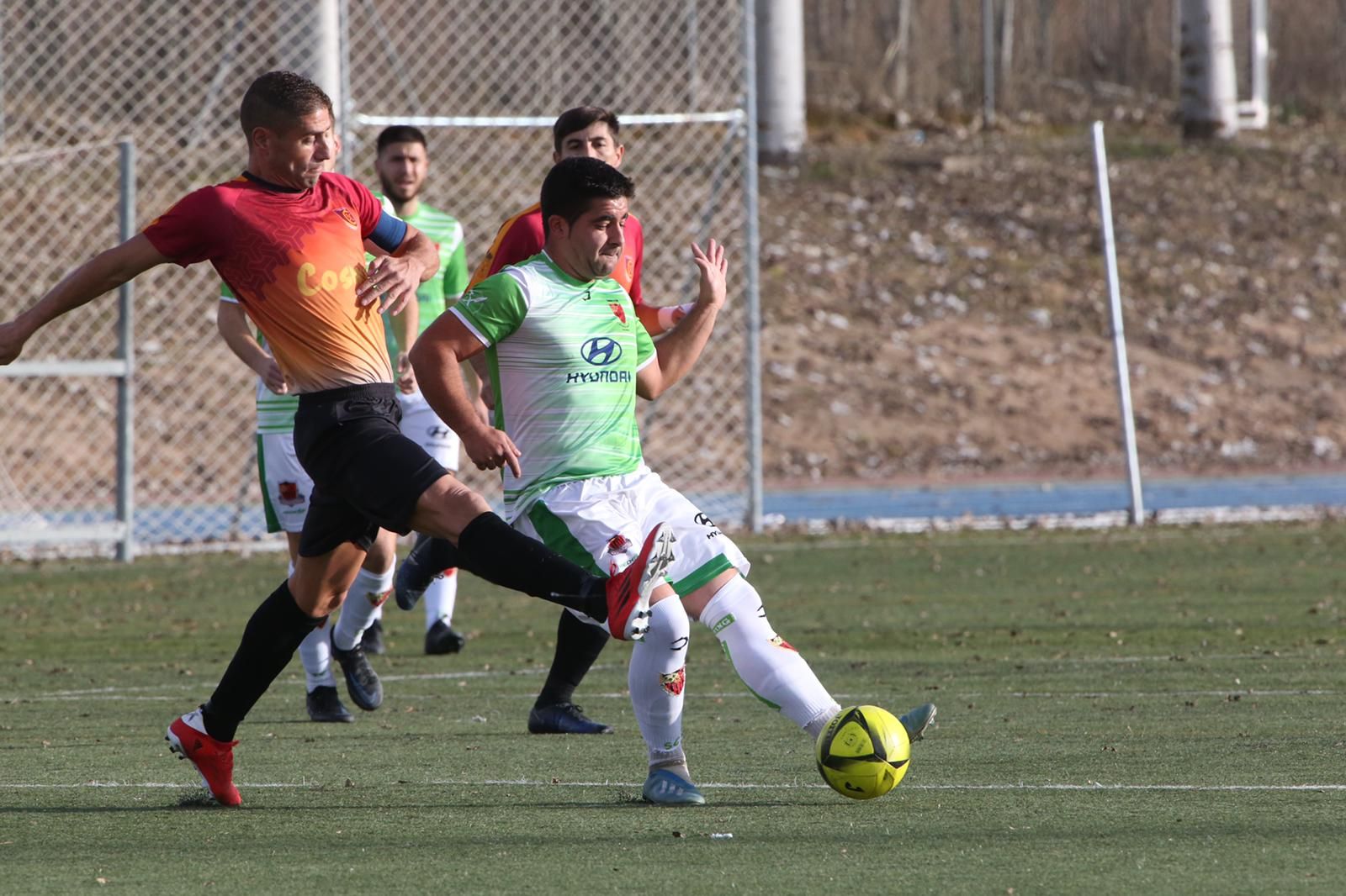 Imagen del Carbajosa - Sporting Carbajosa / FOTO SALAMANCA24HORAS.COM