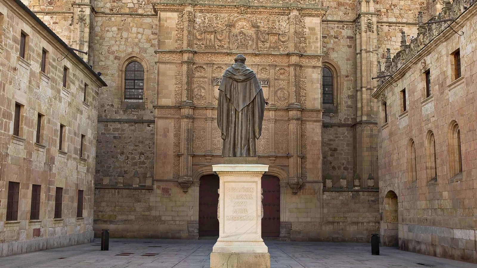 Fachada de la Universidad de Salamanca Fachada de la Universidad de Salamanca