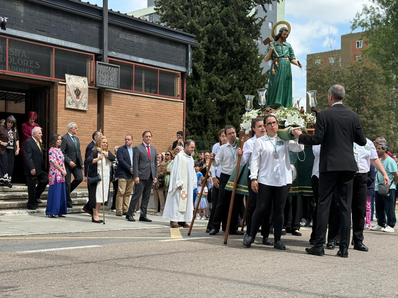Procesión en el Barrio de San José