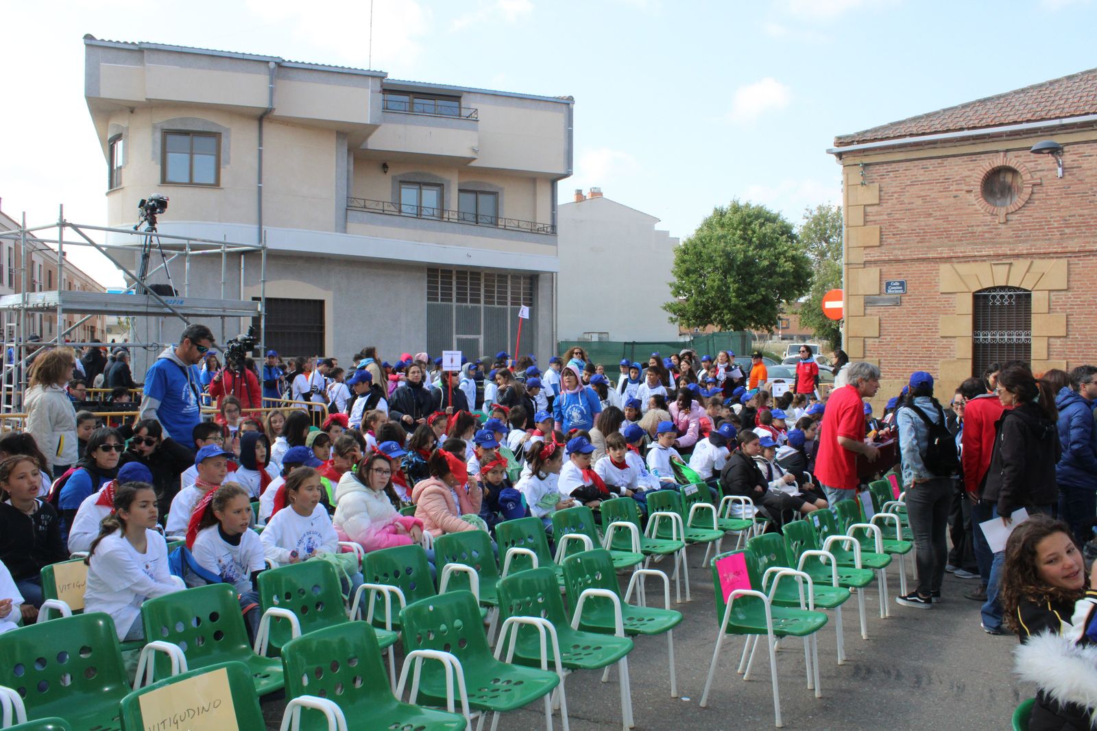 danzar-de-los-danzares-2023-en-castellanos-de-moriscos-12