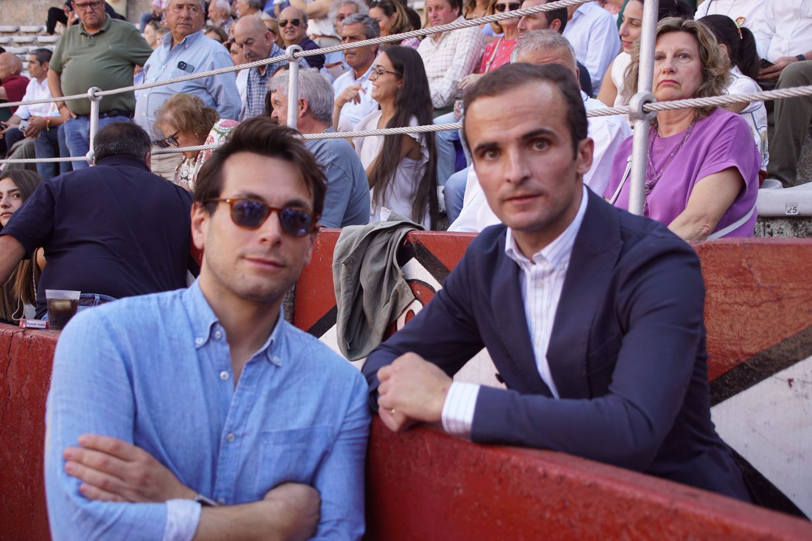 Así han vivido los salmantinos el primer festejo de la feria taurina 2025: imágenes del ambiente en los tendidos y en el patio de cuadrillas