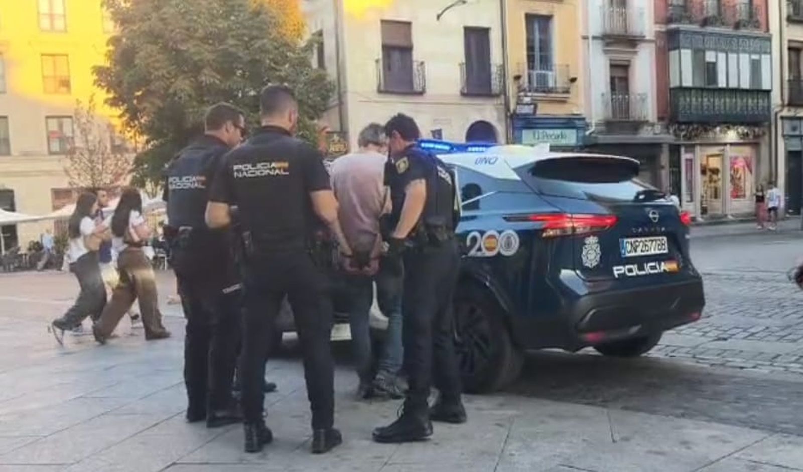 Detenido en la Plaza Mayor de Salamanca tras una orden de búsqueda y captura
