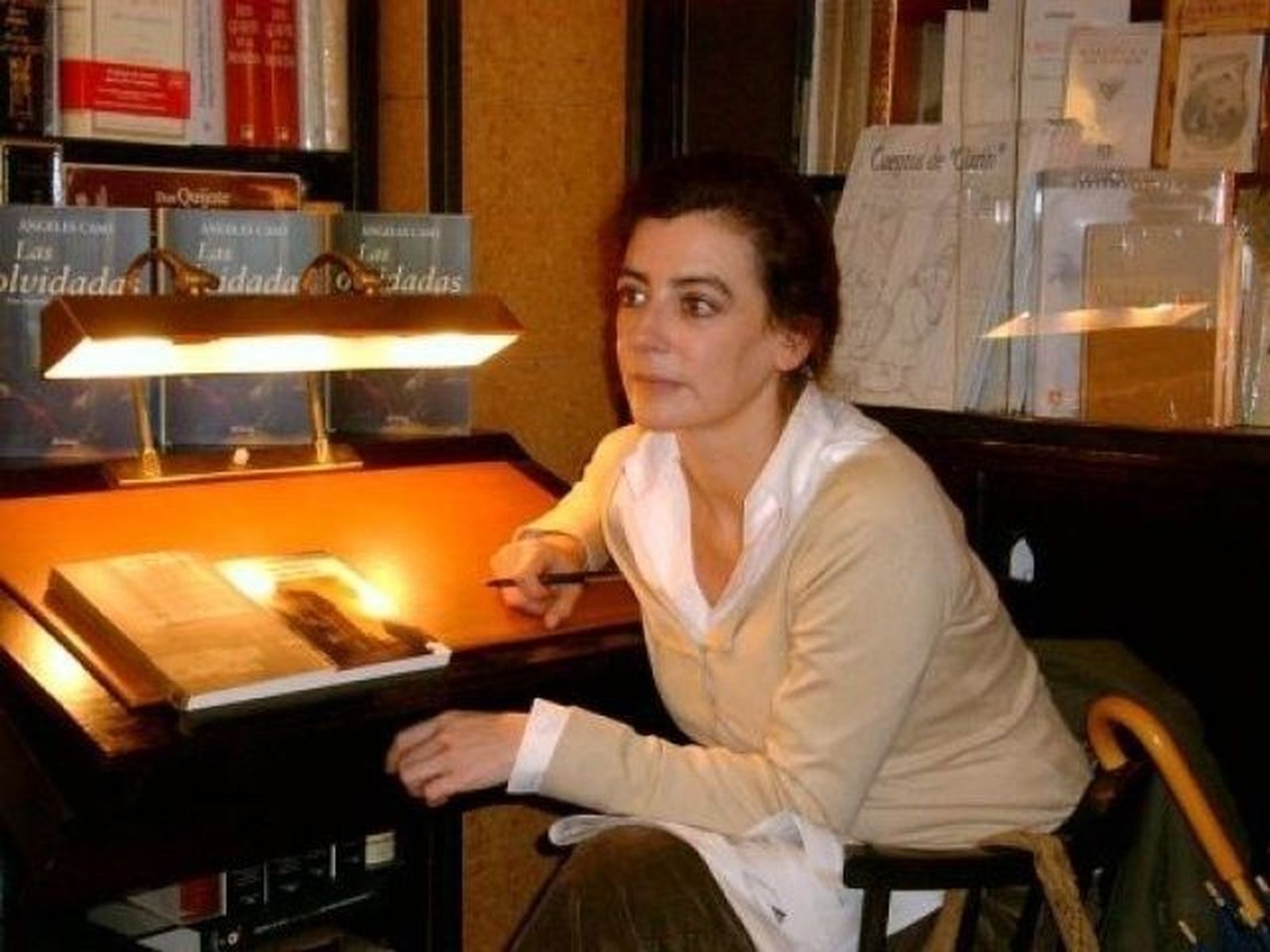 Ángeles Caso se acerca a la Biblioteca para hablar sobre su obra y sus influencias literarias