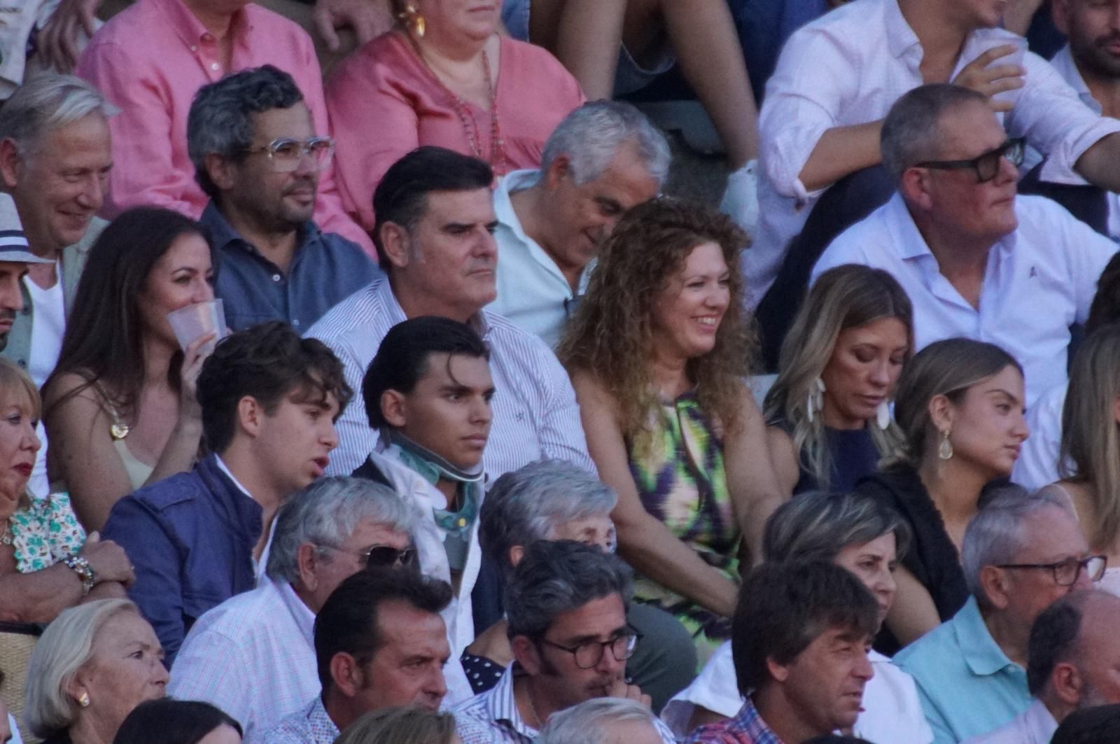 Así ha vivido la afición de La Glorieta el primer cartel de figuras de la feria: imágenes del ambiente en los tendidos y en el patio de cuadrillas