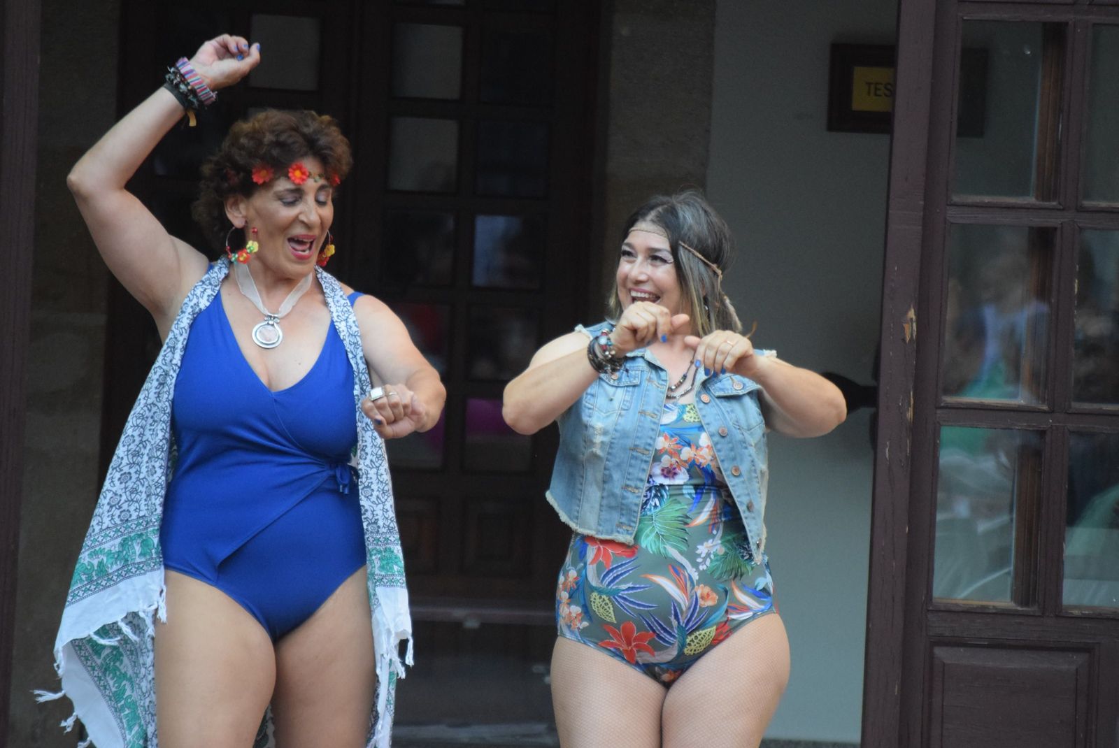 xx-desfile-de-lenceria-y-ropa-de-bano-aecc-68