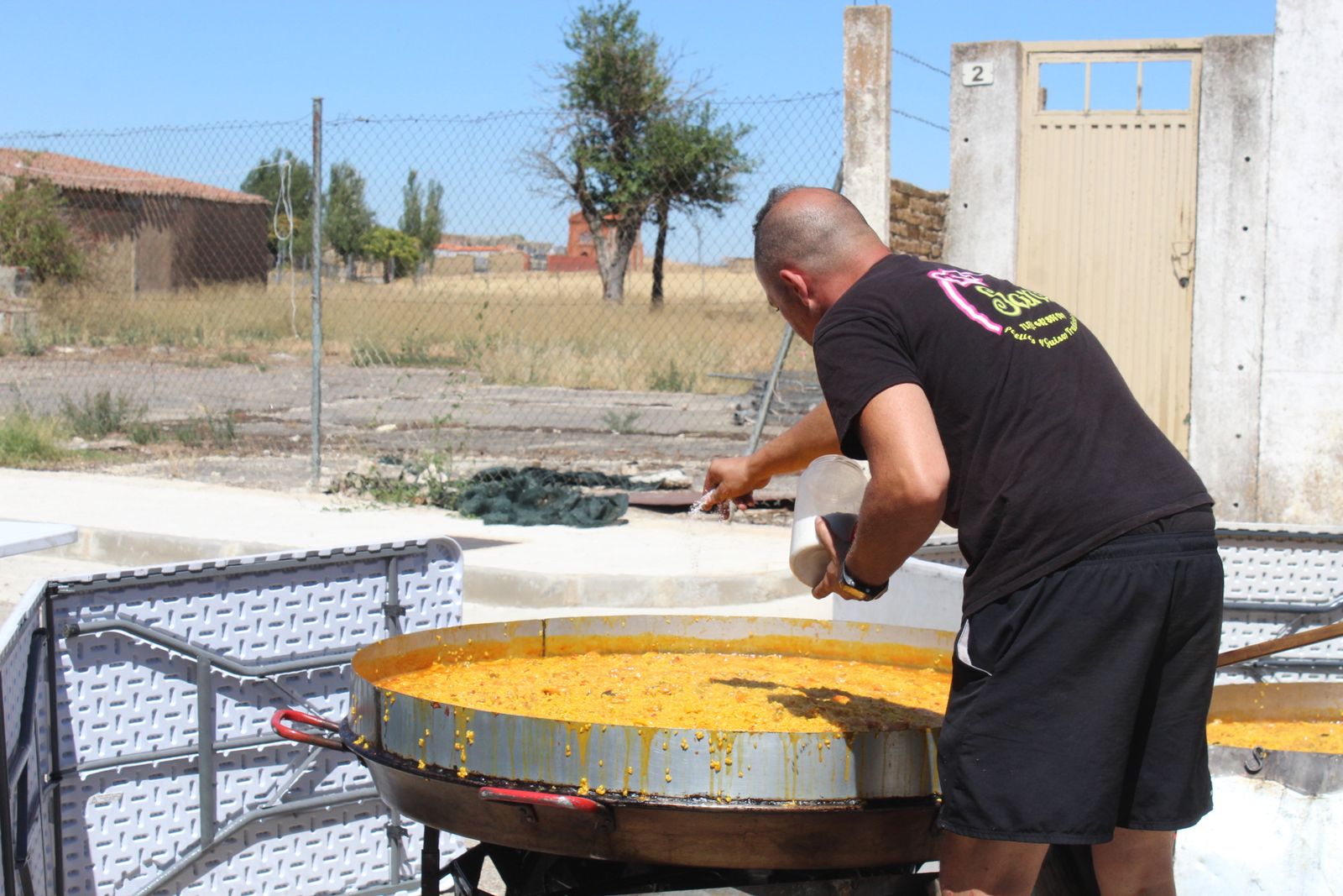 Paella popular, La Vellés