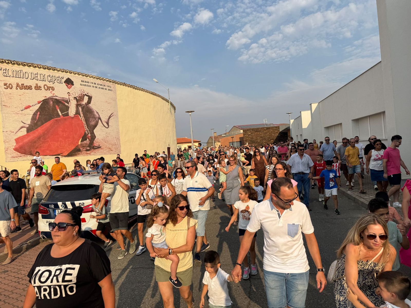 Encierro infantil de Mini Bueyes en Guijuelo durante sus fiestas 2025