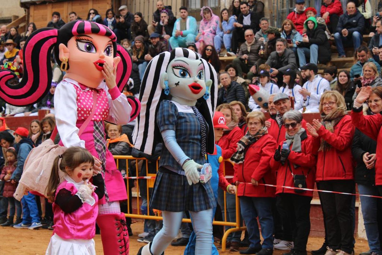 disfraces-del-sabado-de-carnaval-en-ciudad-rodrigo-75