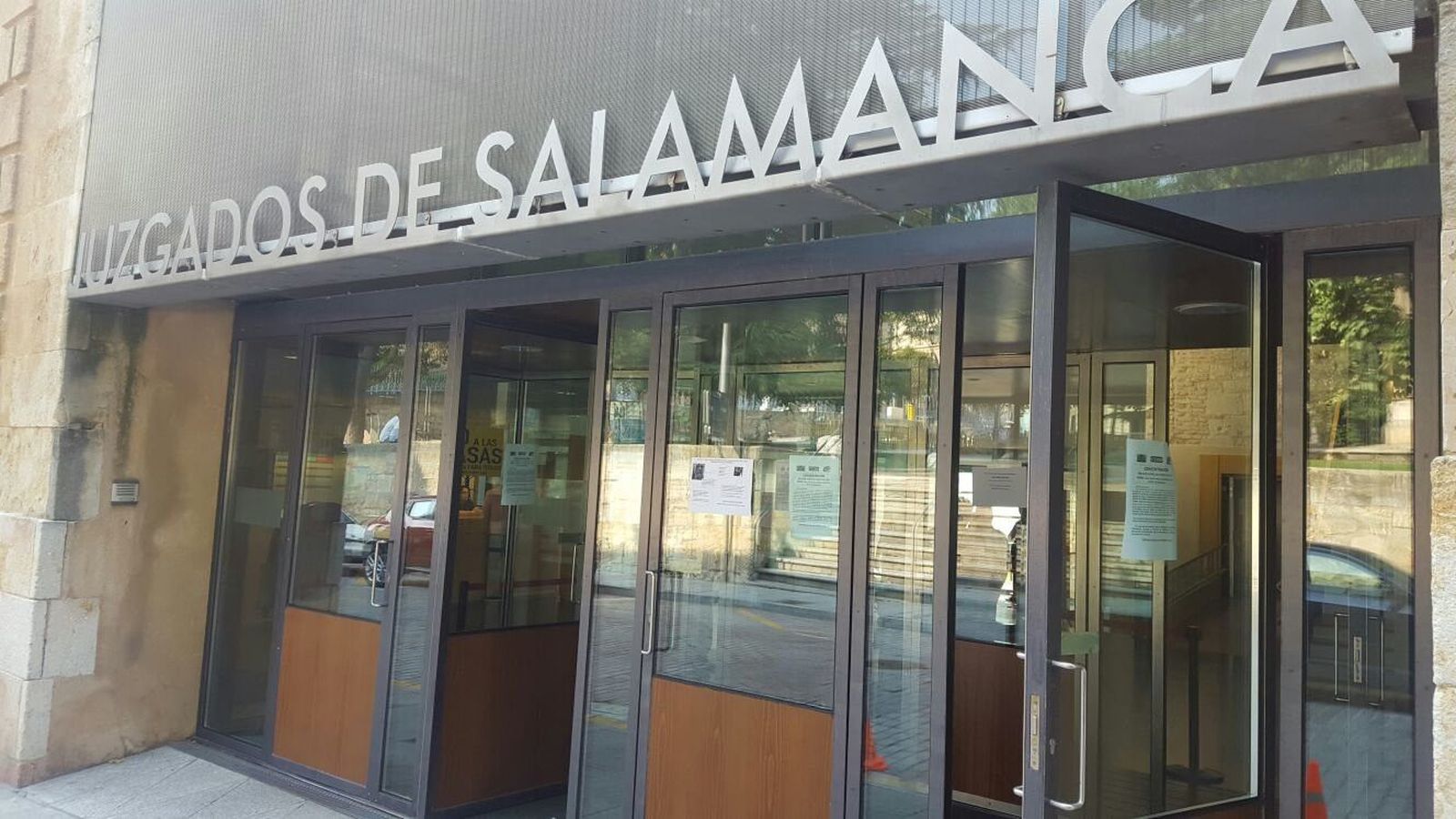 Seis meses de prisión por una pelea tras una discusión por perros en Almenara de Tormes