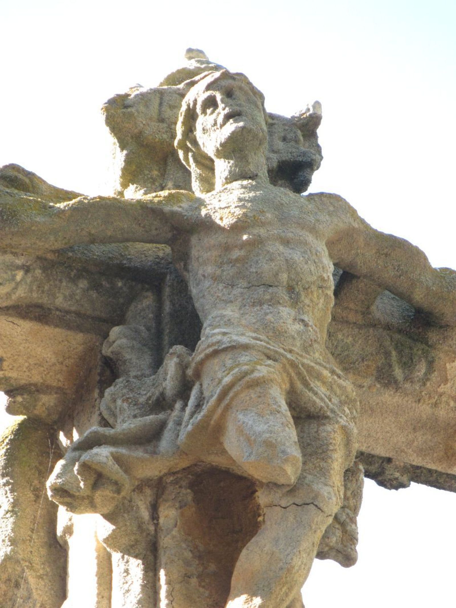 crucero-de-san-cebrian-foto-ciudadanos-por-la-defensa-del-patrimonio-1