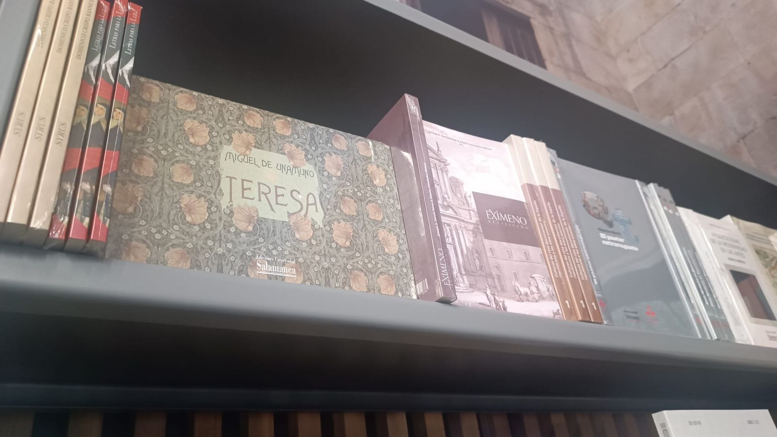 La Universidad de Salamanca inaugura su librería en el Centro Internacional del Español
