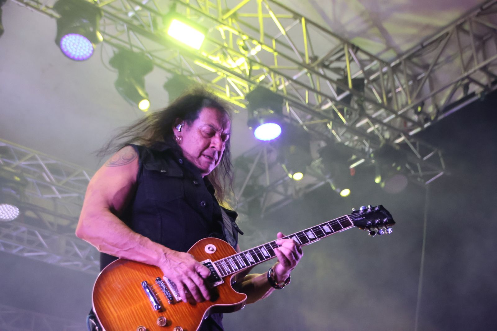 Medina Azahara hace vibrar a la Plaza Mayor de Salamanca con su eterno y emblemático rock