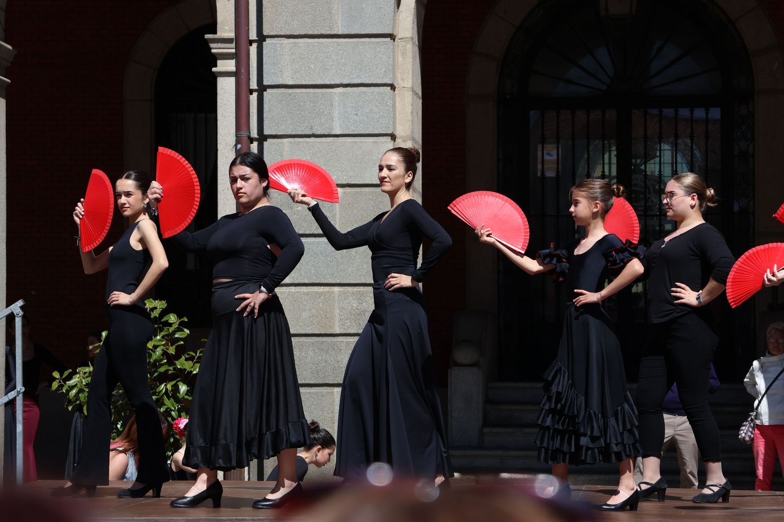 dia-internacional-de-la-danza-2025-en-la-plaza-mayor-30