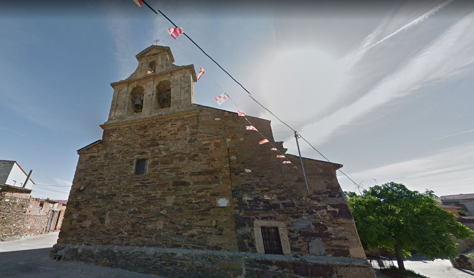 Iglesia de Manzanal del Barco