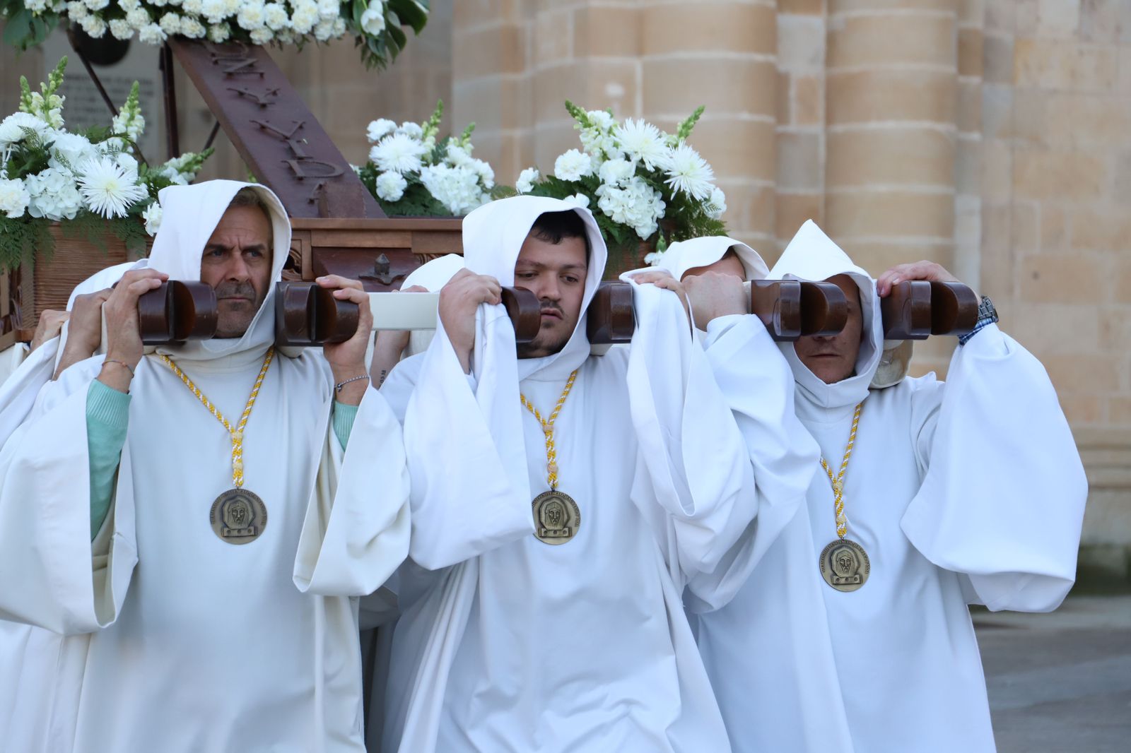 hermandad-penitencial-de-nuestro-senor-jesus-de-luz-y-vida-21