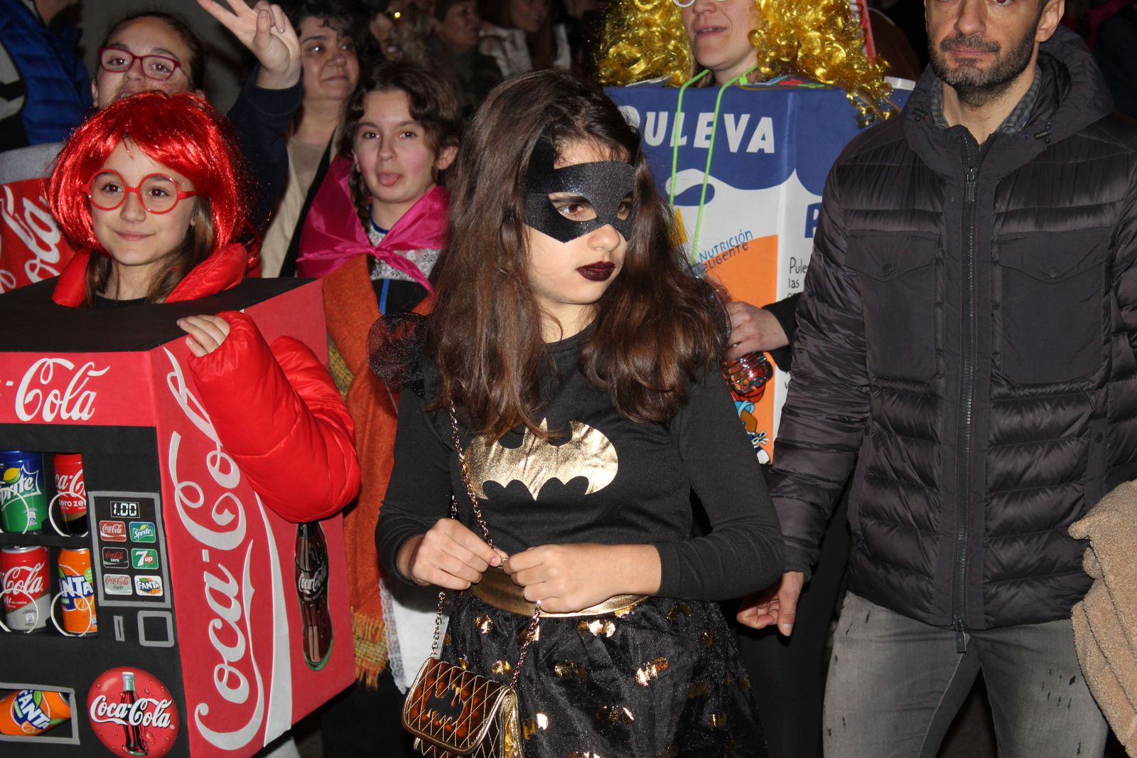 desfile-de-disfraces-de-carnaval-del-barrio-del-oeste-39