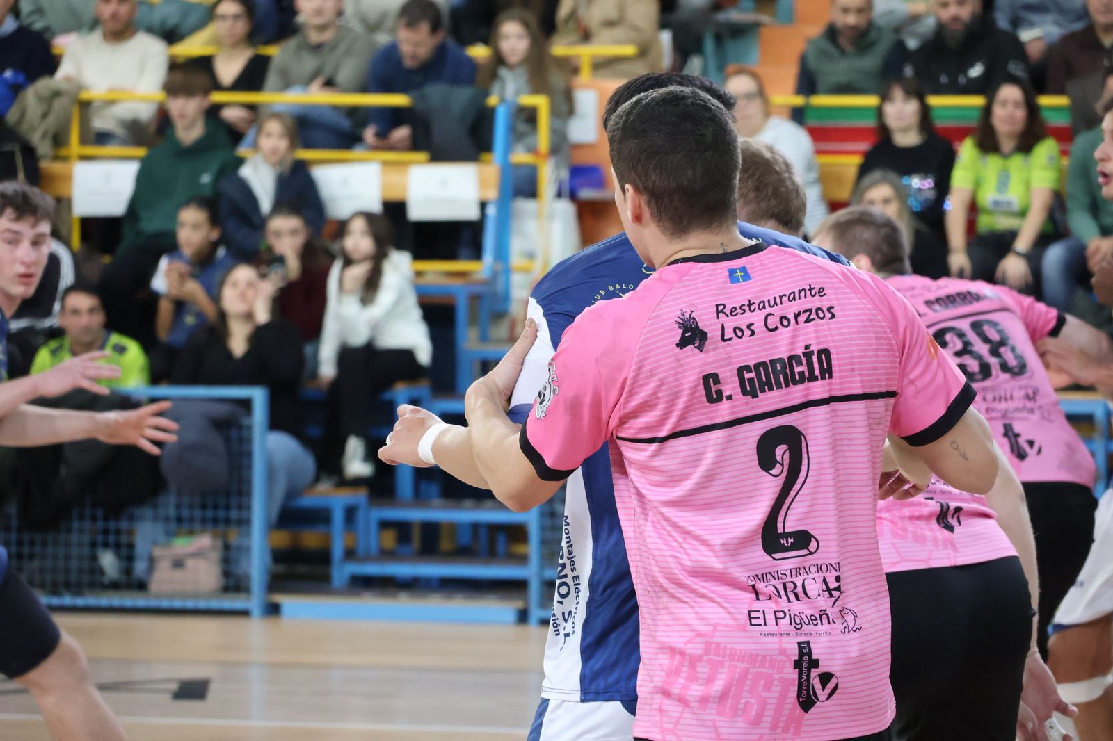 GALERÍA | El BM Zamora se juega consolidar el liderazgo frente a los asturianos del Auto-Center Principado Vetusta