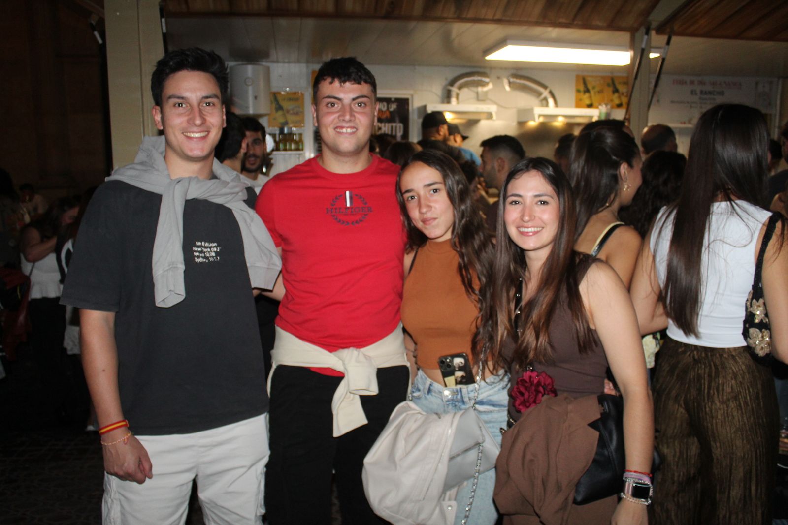 Gran afluencia en las casetas de la Feria de Día en la primera noche de las Ferias y Fiestas de Salamanca