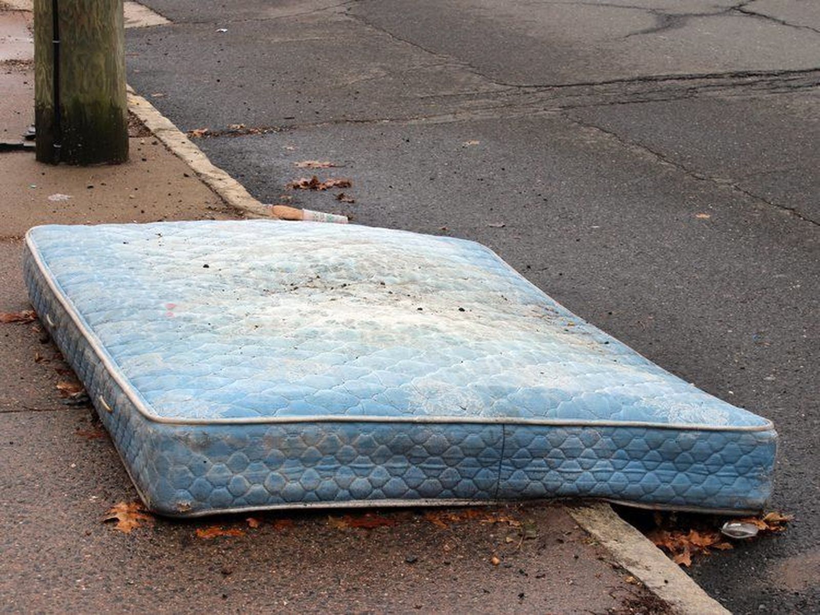 Colchon en la calle