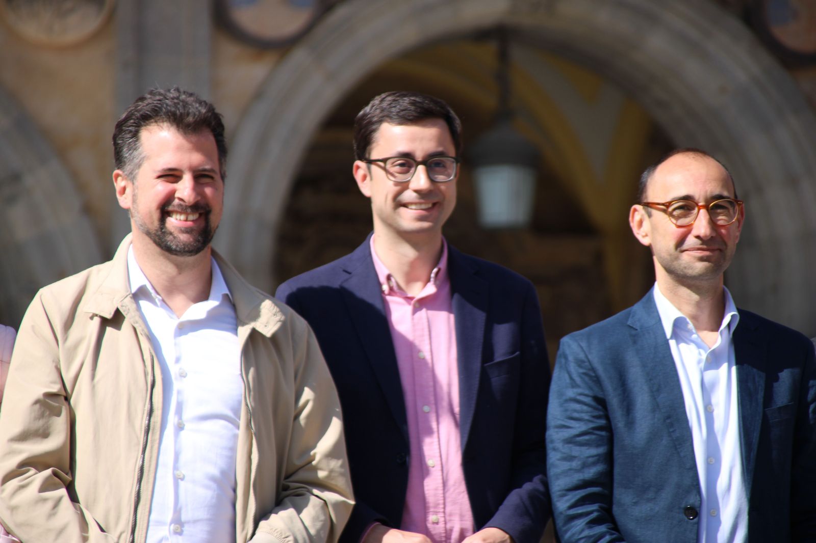 Luis Tudanca, David Serrada y José Luis Mateos mantienen un encuentro c (24)