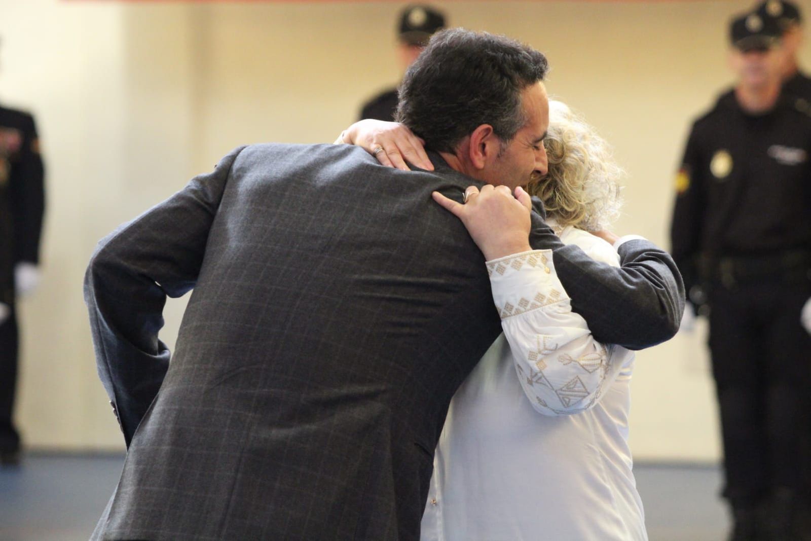 la-policia-nacional-de-salamanca-los-angeles-custodios-66