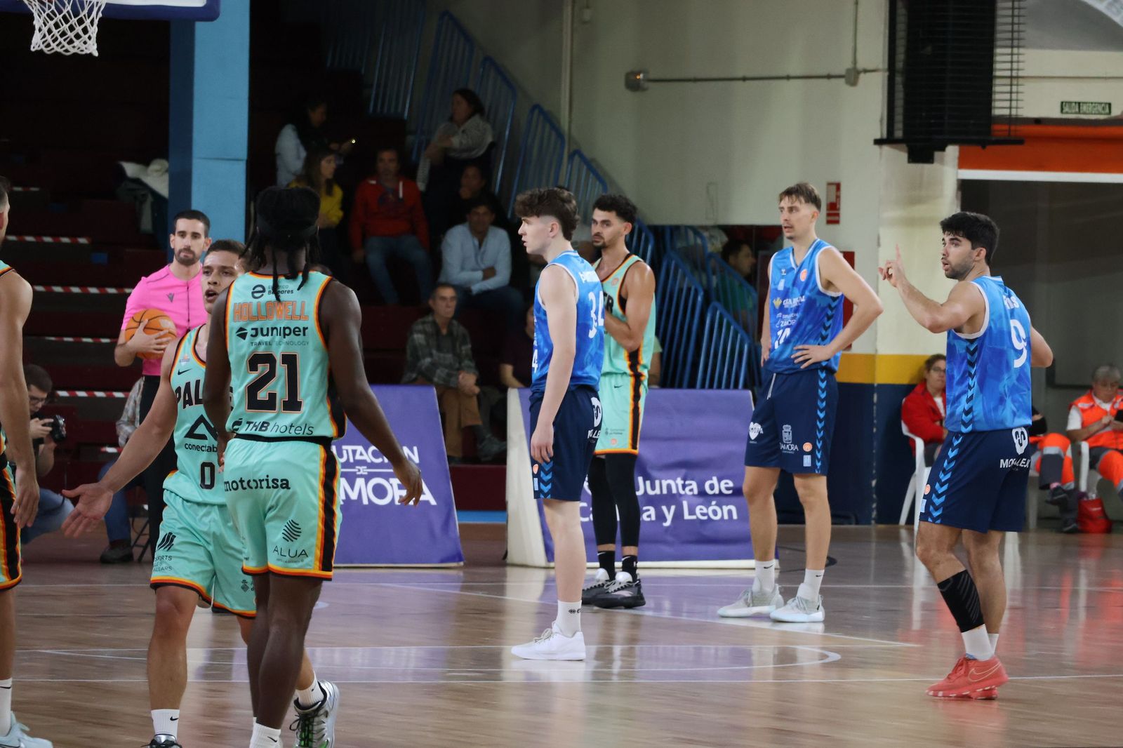 GALERÍA | El CB Zamora recibe en el Ángel Nieto al Basket Mallorca Palma en busca de la victoria